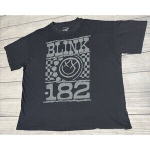 Blink 182 American Eagle Graphic T Shirt Size 2XL Pop Punk Rock Music